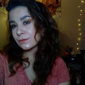 Meet your Posher, Kasey